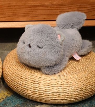 猫ぬいぐるみ ごろんと寝そべりグレー癒し系