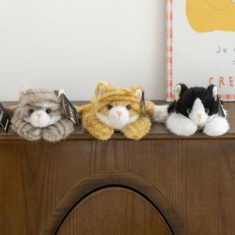 猫ぬいぐるみ トラ縞模様がかわいいリアルな猫ぬいぐるみ