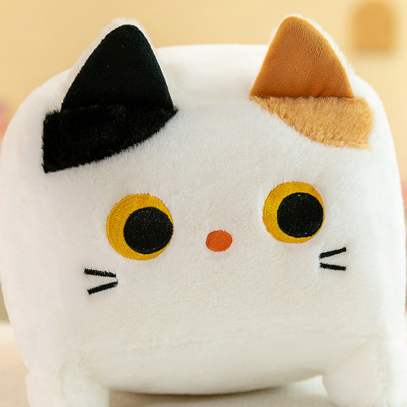 https://fulmo-img-server.com/nyankomo/18525127-dda4-4c3d-b844-339da7f57ba1.jpg