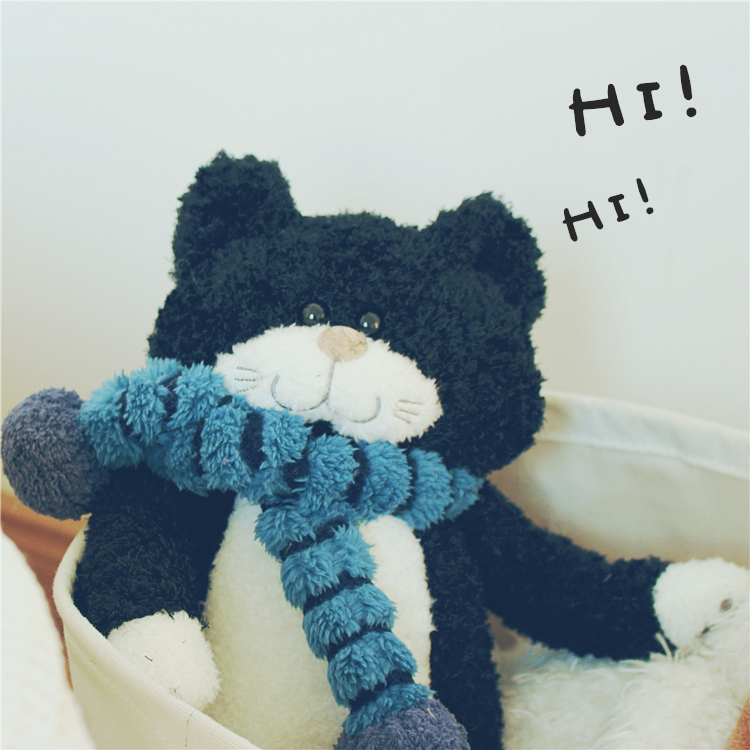 猫ぬいぐるみ ふわふわもこもこ子猫座り姿ぬいぐるみ