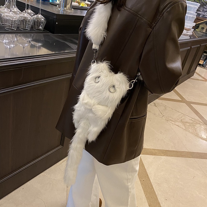 白色猫ぬいぐるみ斜めがけ起毛ふわふわ鞄