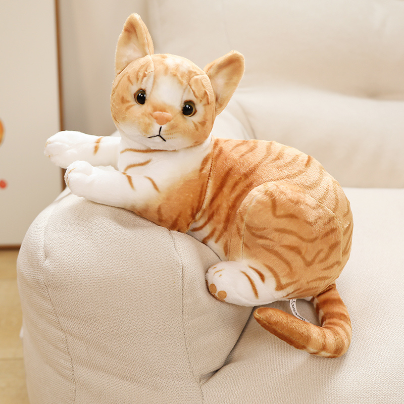 猫ぬいぐるみ ふわもち雪猫