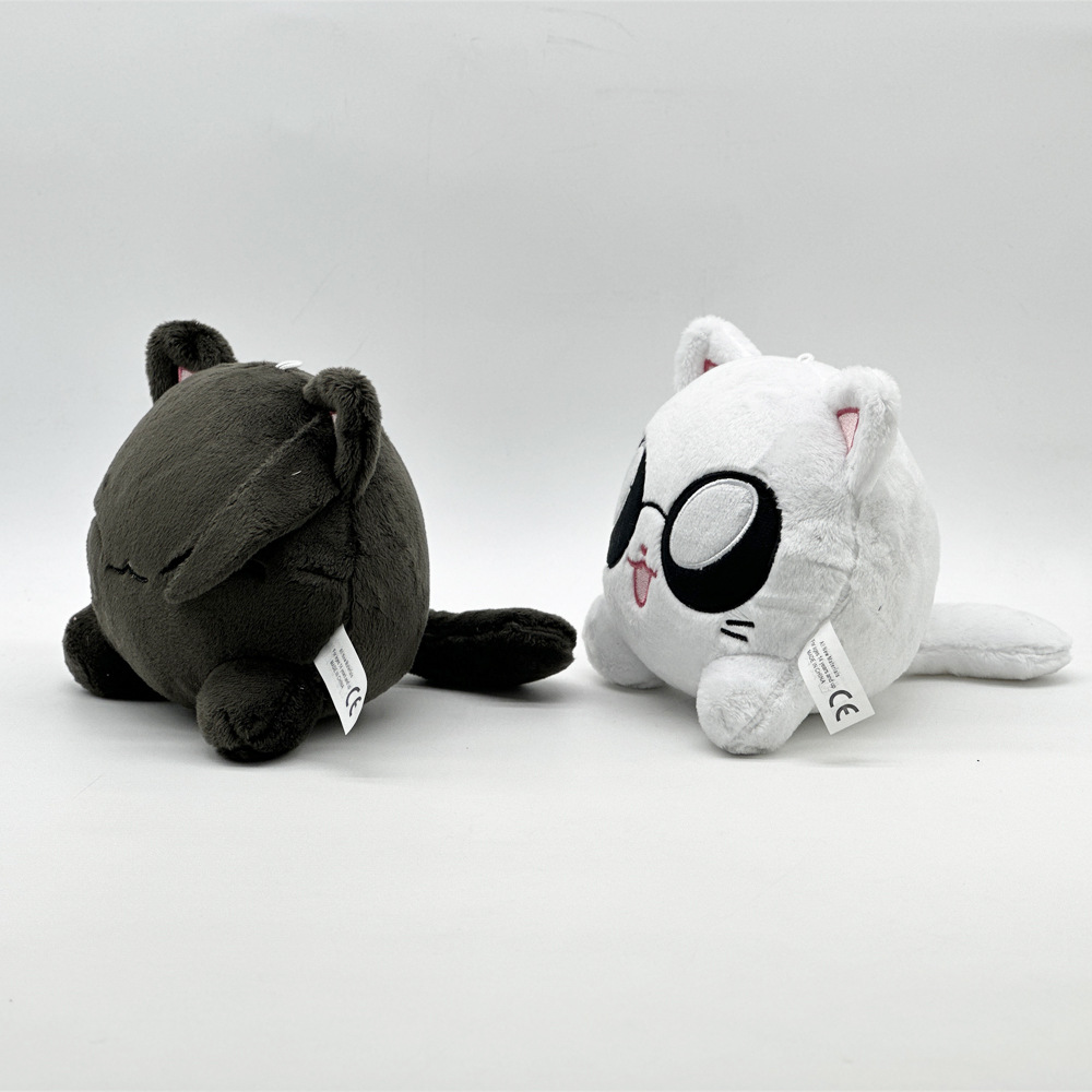 猫ぬいぐるみ まんまる笑顔の白猫ぬいぐるみ手のひらサイズ