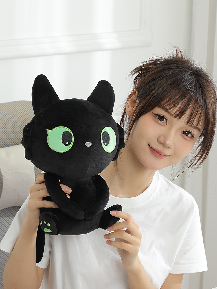 猫ぬいぐるみ まんまる瞳の夜の子猫