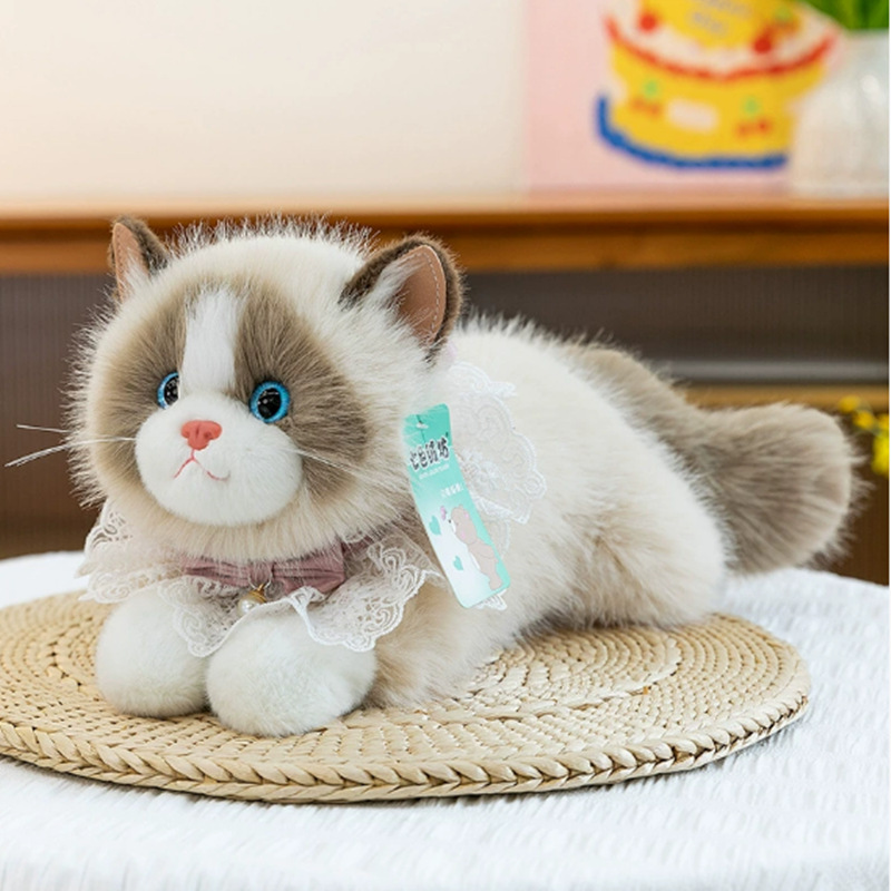 猫ぬいぐるみ リアルな表情が愛らしい子猫のふんわりぬいぐるみ