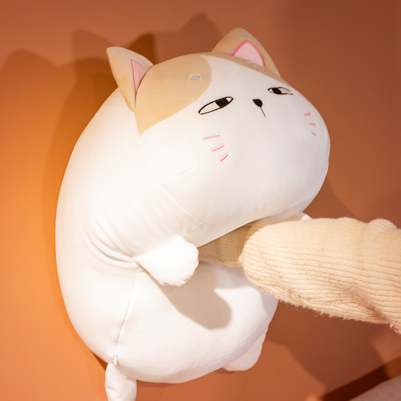 猫ぬいぐるみ まん丸おめめの癒し系黒猫ぬいぐるみ