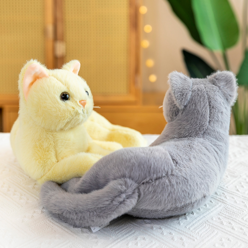 猫ぬいぐるみ ふわふわ三角耳の子猫ちゃんぬいぐるみ