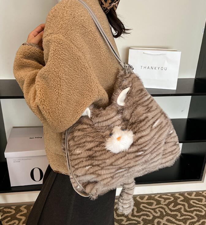 茶色猫ぬいぐるみ肩掛けバッグ レディース