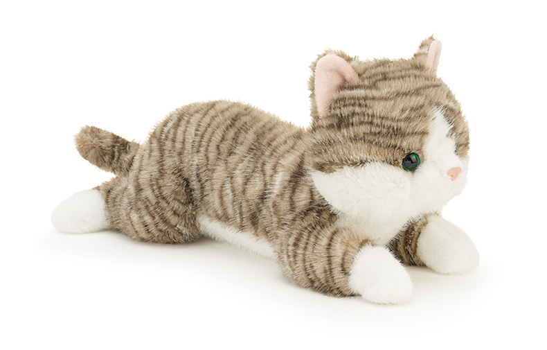 猫ぬいぐるみ ころんと寝そべる愛らしいトラ茶子猫のぬいぐるみ