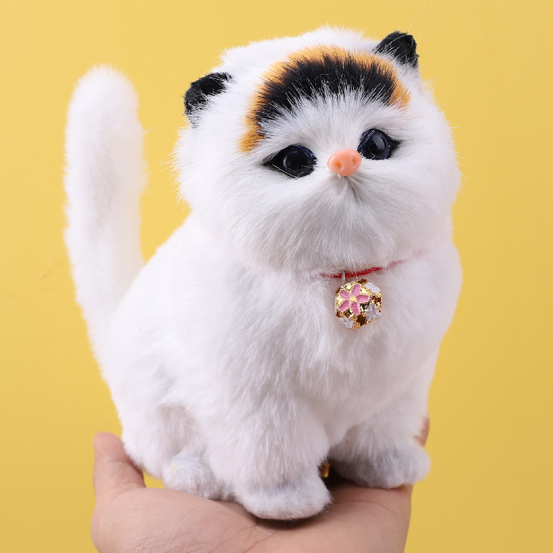 猫ぬいぐるみ 華やか鈴付き三毛猫ぬいぐるみ