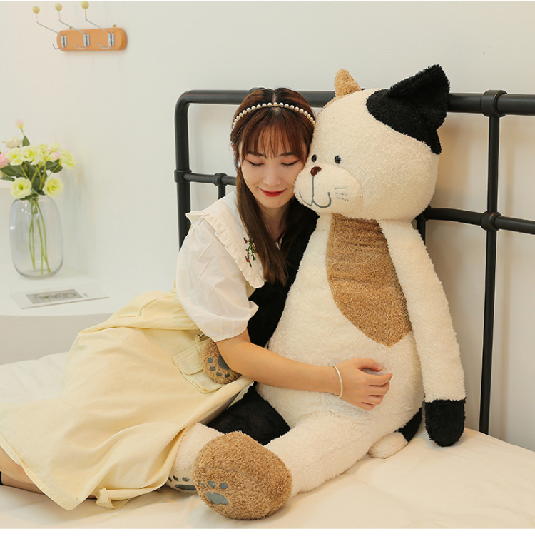 猫ぬいぐるみ ふわもこ三毛猫の抱きぬいぐるみ