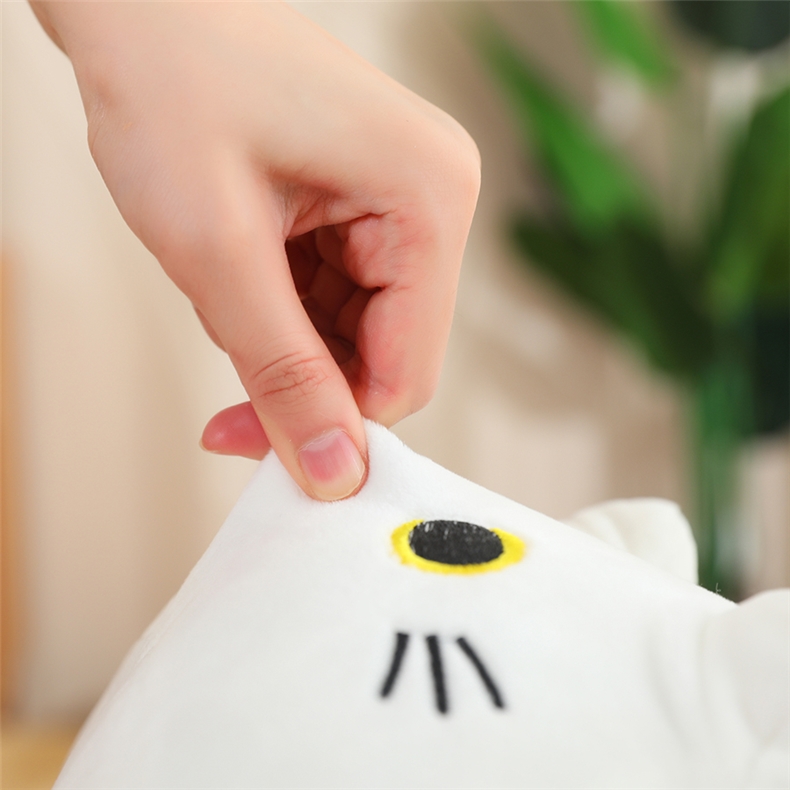 https://fulmo-img-server.com/nyankomo/d7623f62-e74a-4a51-8c23-bea529cd664d.jpg