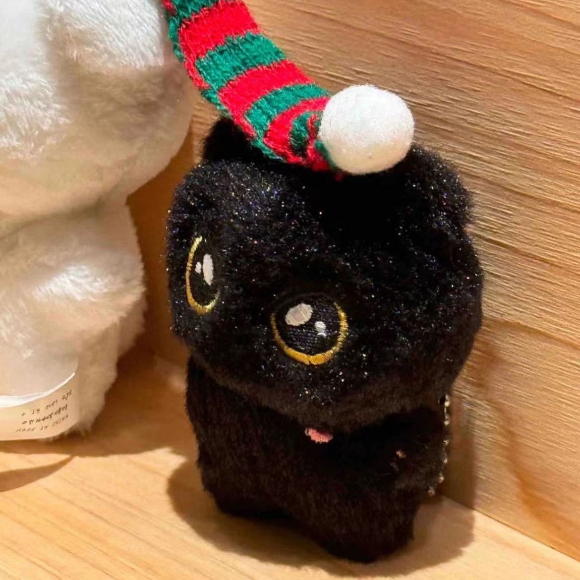 https://fulmo-img-server.com/nyankomo/df365231-784d-4b69-affa-2bcdee3a8771.jpg