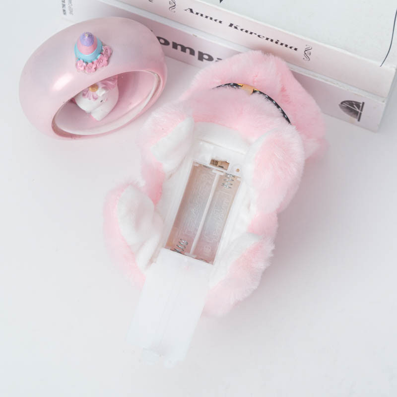 白猫ぬいぐるみ もふもふお散歩子猫の癒しぬいぐるみ