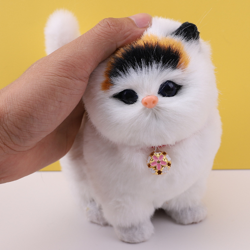 猫ぬいぐるみ 華やか鈴付き三毛猫ぬいぐるみ