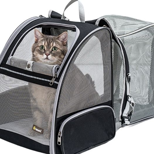 猫グッズ にゃんと安心！拡張キャリーリュック