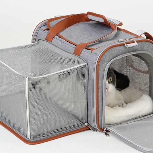 猫グッズ にゃんと安心！避難用ペットキャリー