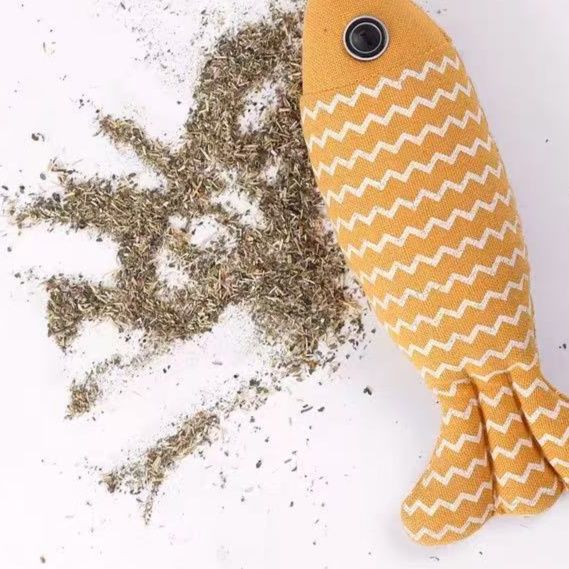 猫グッズ 運動不足解消グッズ 魚型けりぐるみ運動グッズ