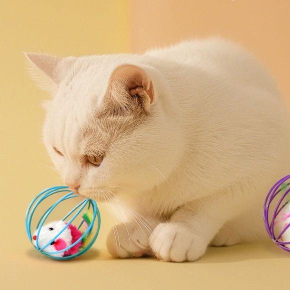 猫グッズ 音が鳴る球体型猫じゃらし玩具