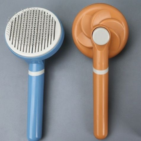 猫グッズ 抜け毛対策グッズ 犬猫兼用自動清掃ペット毛取りブラシ