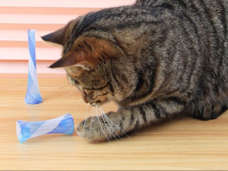 猫グッズ 猫用弾力網目チューブひとり遊びおもちゃ