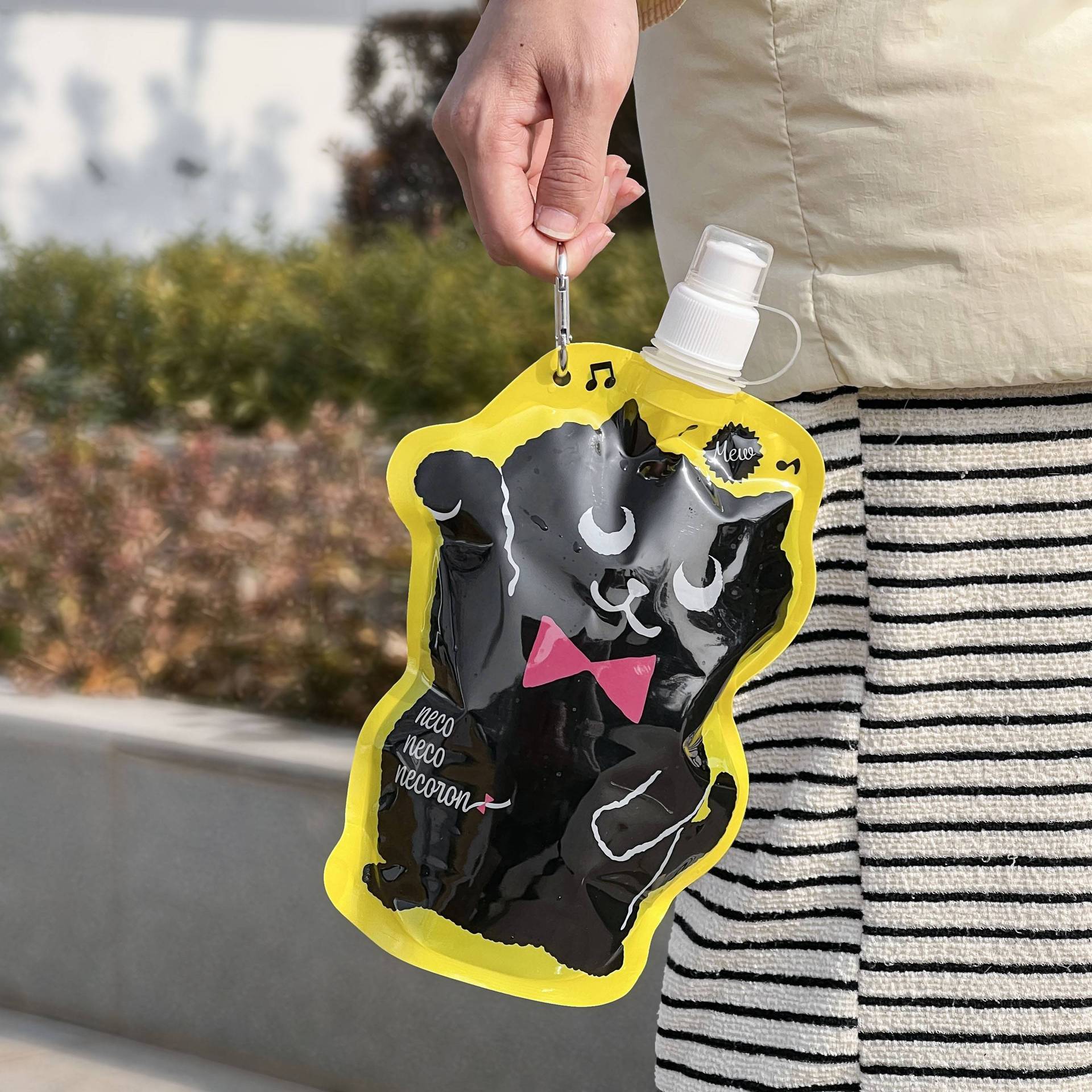 猫グッズ 黒猫シルエット携帯水筒