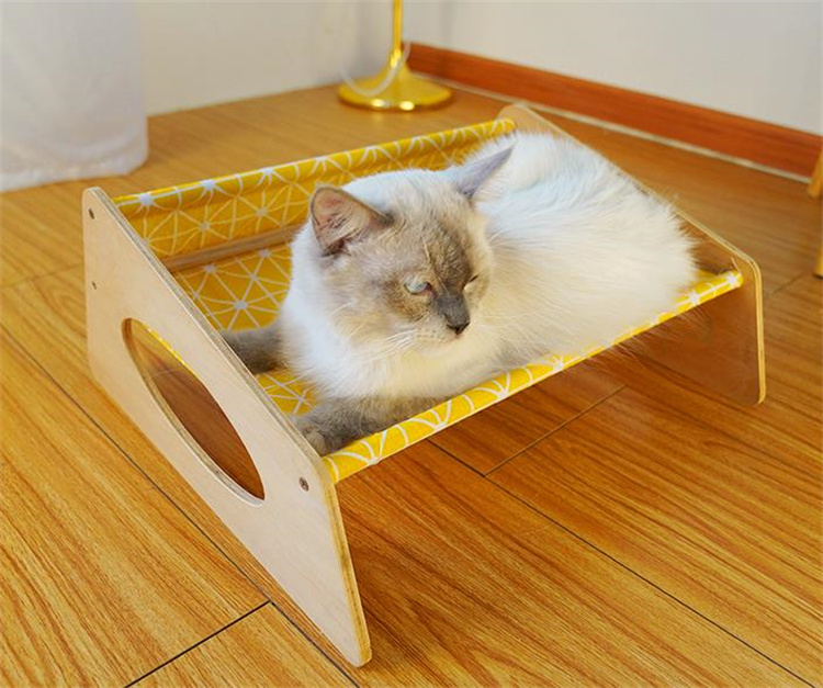 猫グッズ 実木製猫用ハンモック型爪切り台 昼寝もできる多機能猫用品
