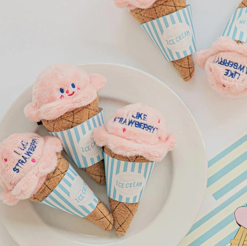 にゃんこアイスコーン音鳴り蹴りぐるみ