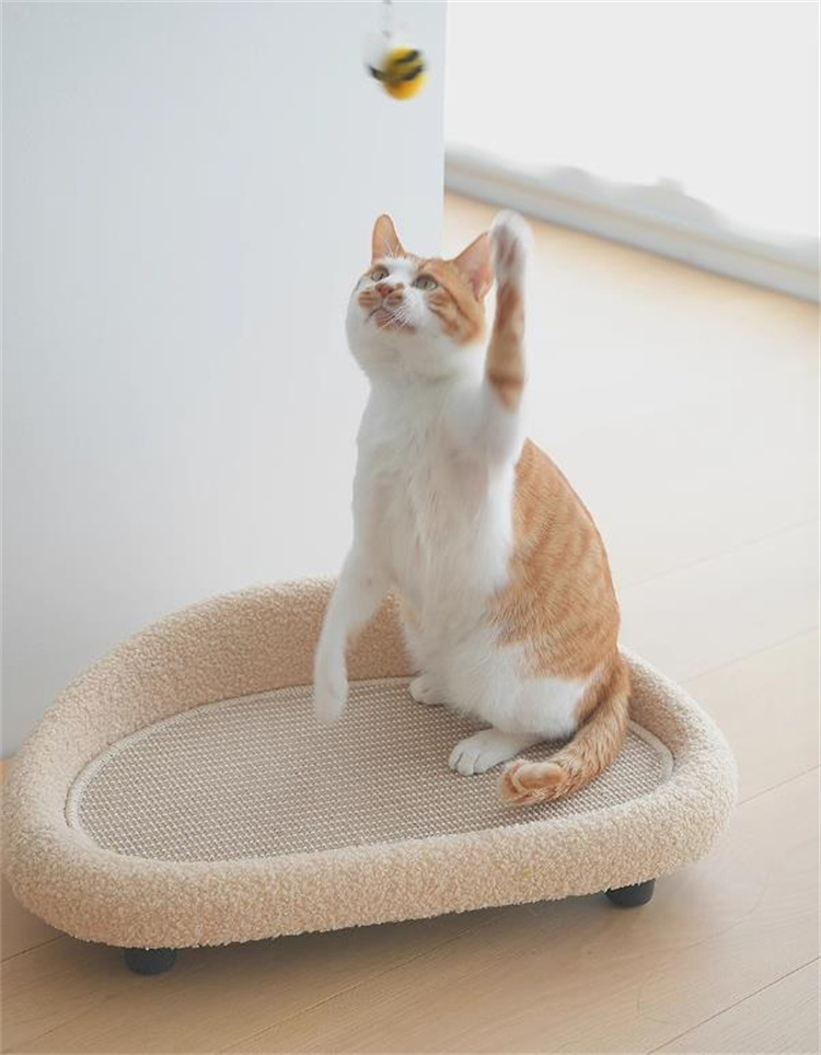 猫グッズ 防災対応猫用爪とぎマット付きソファーベッド