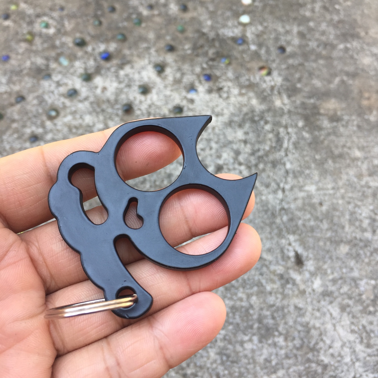 猫グッズ 猫型護身キーホルダー