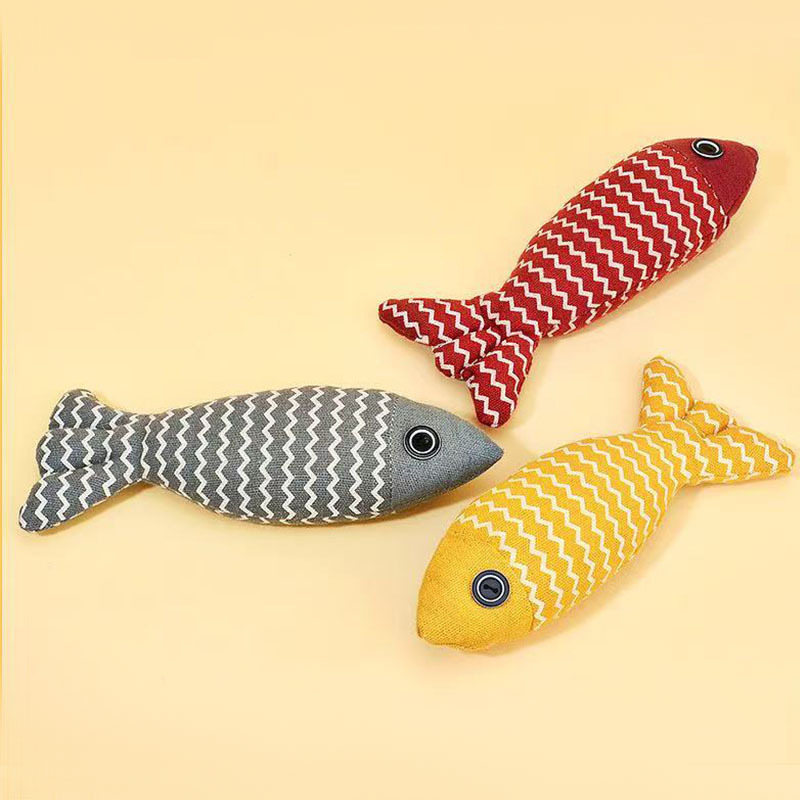 猫グッズ 運動不足解消グッズ 魚型けりぐるみ運動グッズ