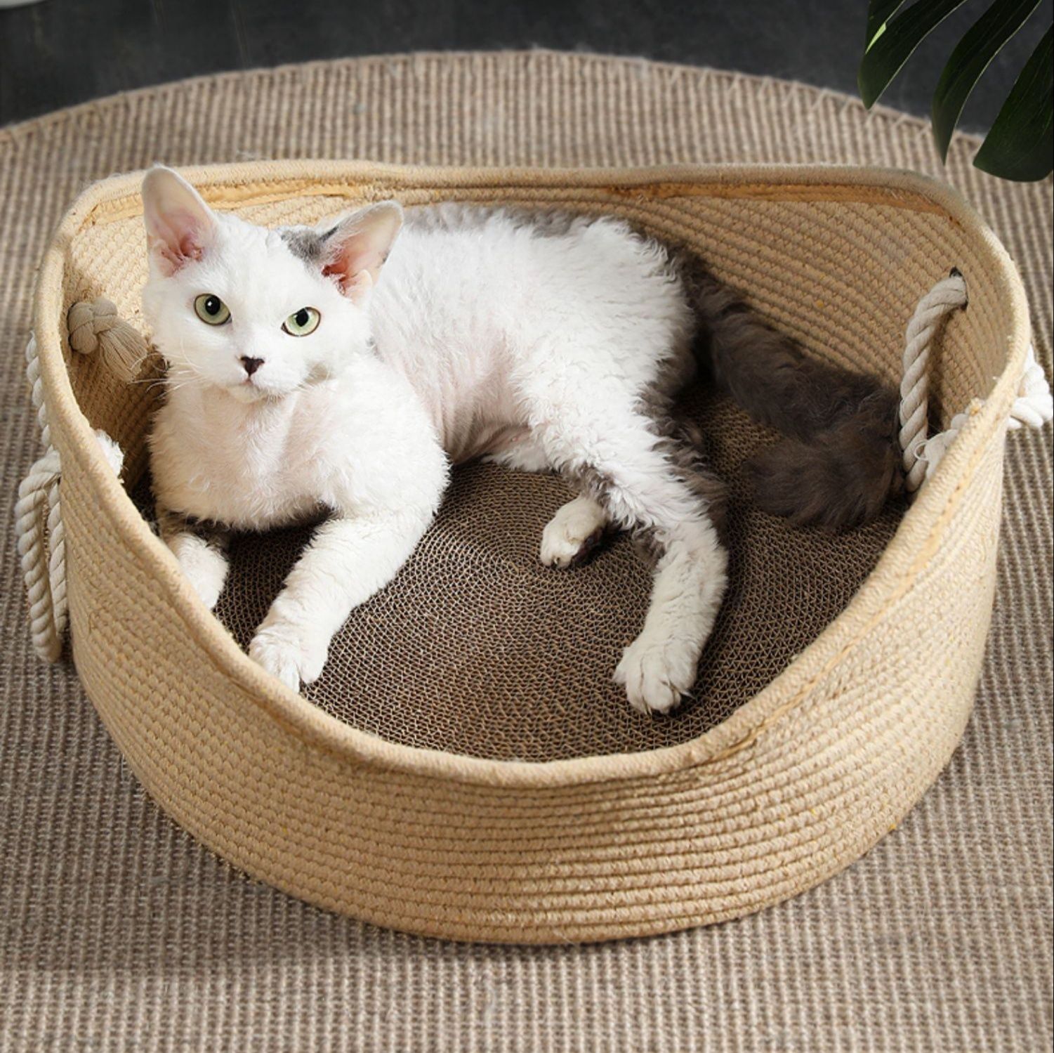 猫爪とぎ 綿ロープ編み猫爪とぎ付きかごベッド