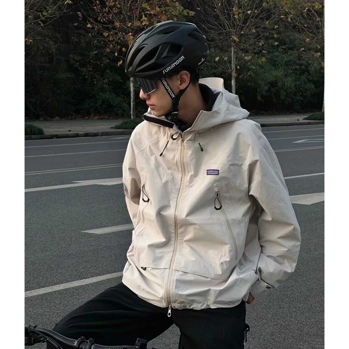 カジュアルコーデ定番！ジャンパーのナイロンジャケットおすすめ5選