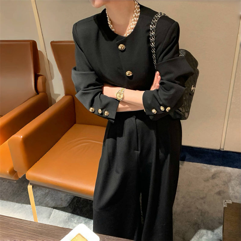 https://fulmo-img-server.com/officasu/0907cee5-aaf2-41ee-a1d6-0618368f6018.jpg