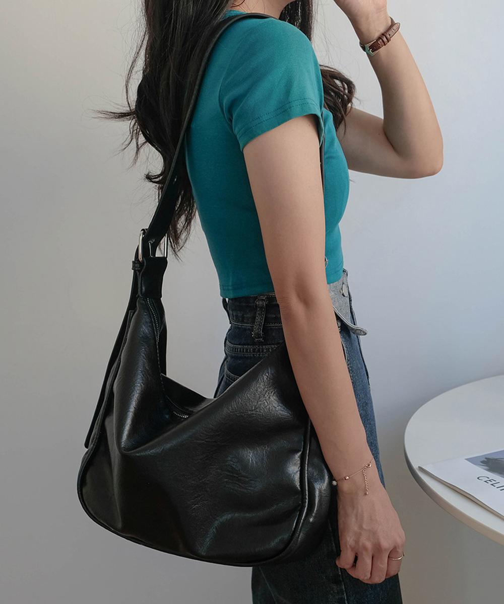 https://fulmo-img-server.com/officasu/0cb1ba44-d70b-4e73-b13f-d1985e8f5ca0.jpg