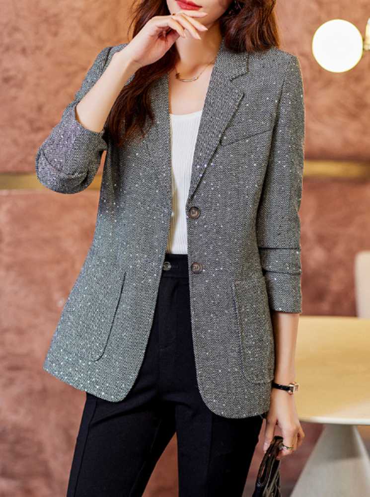 好感度の高い冬のオフィスカジュアルにおすすめのアイテムを厳選してご紹介!