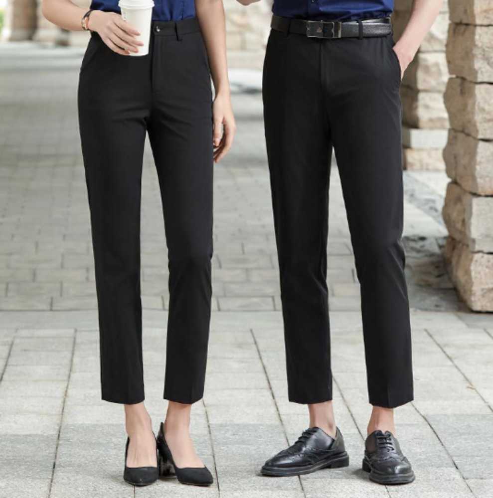 ヒールなしで作るオフィスカジュアルスタイル5選