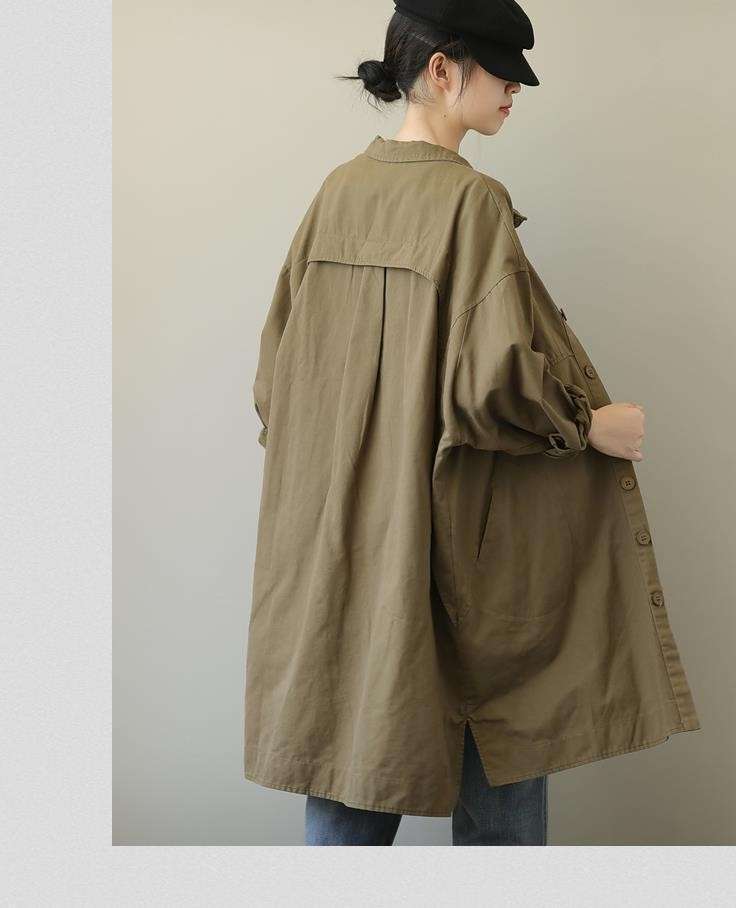 オフィスカジュアル ゆったりシルエットのロングシャツコート