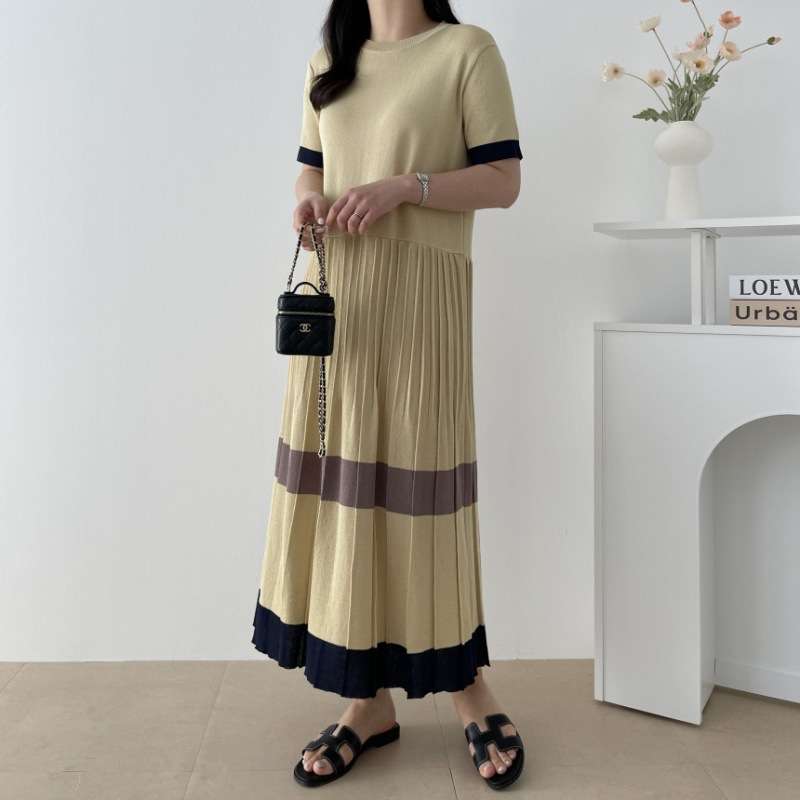 オフィスカジュアル  マルチカラーブロックプリーツワンピース