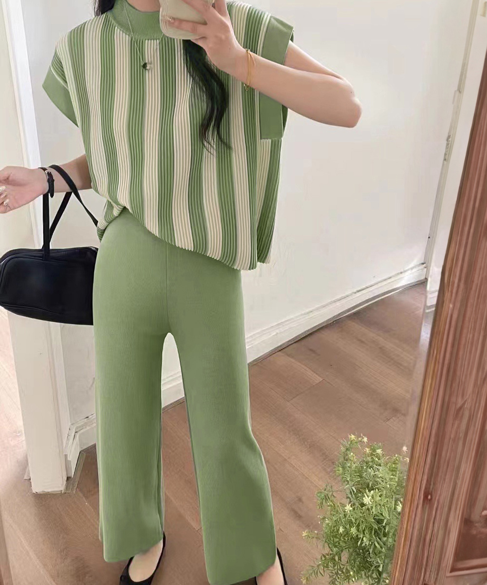 https://fulmo-img-server.com/officasu/5af568d2-4dbf-427f-a6c9-42b253cf95a1.jpg