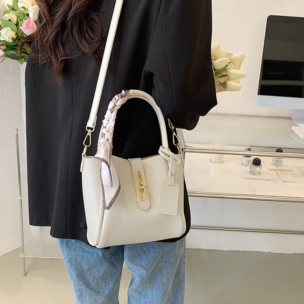 https://fulmo-img-server.com/officasu/7cc36fd3-c933-4e95-a69a-963ba1a1f456.jpg