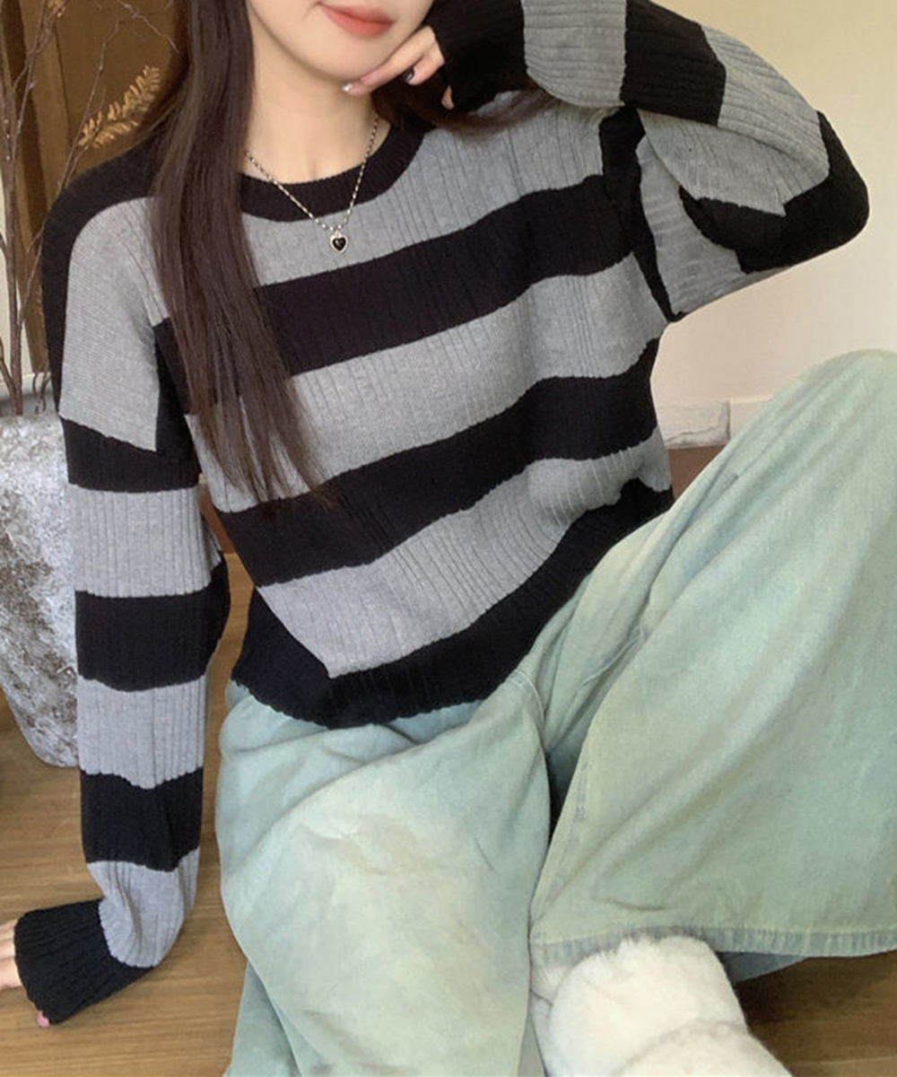 https://fulmo-img-server.com/officasu/81f4aa33-81d2-4bae-8669-385b9e4a3974.jpg