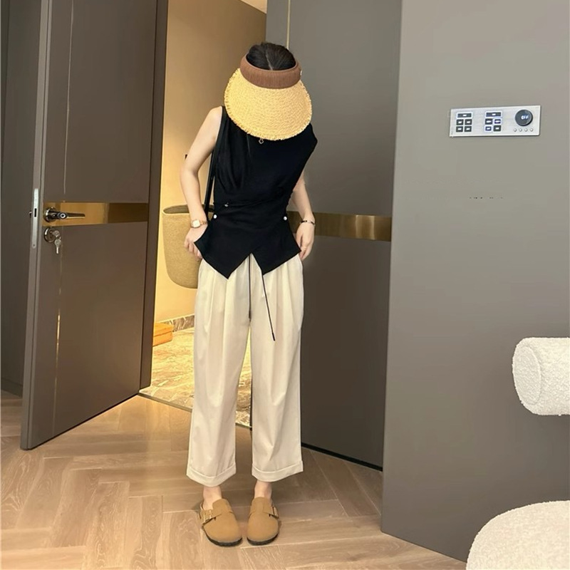 オフィスカジュアル 薄手ニットベスト ノースリーブ 重ね着対応 きれいめ