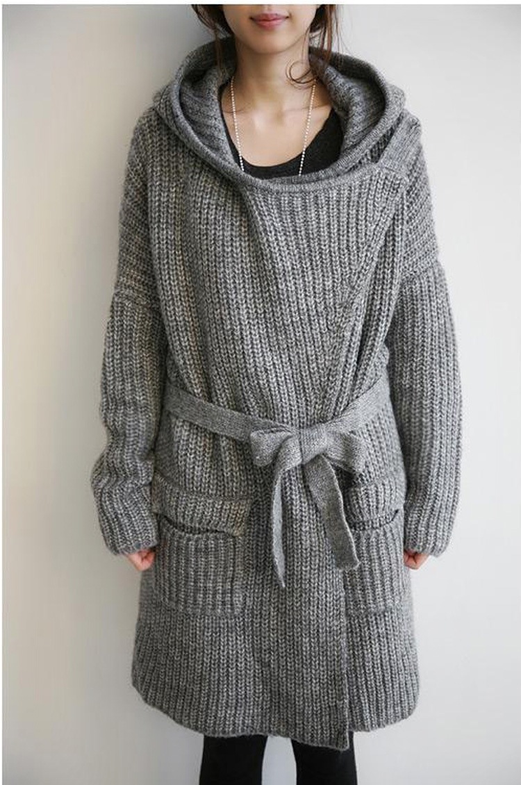 オフィスカジュアル 秋冬女性用ニット羽織りアウター フード付きロング丈ゆったり編み上げ