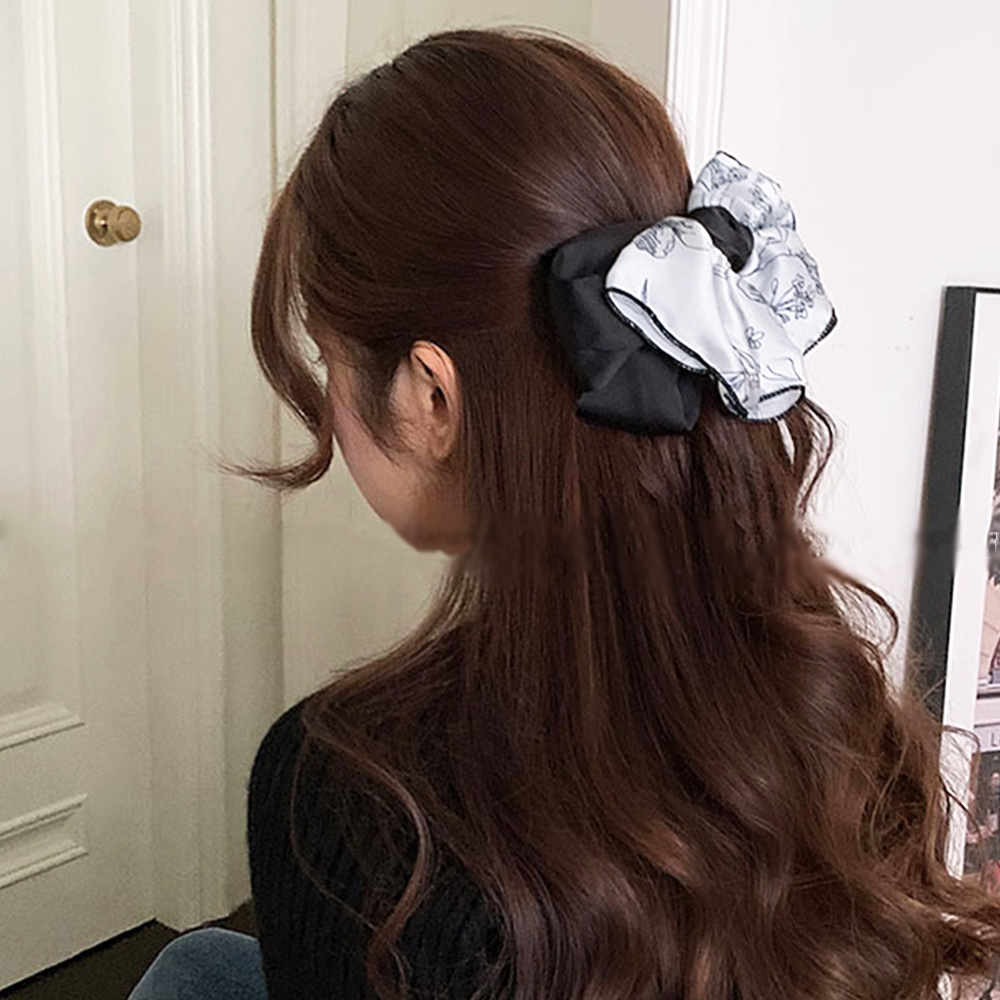 https://fulmo-img-server.com/officasu/c3d381ef-cb21-4184-aa02-2c993aeca204.jpg