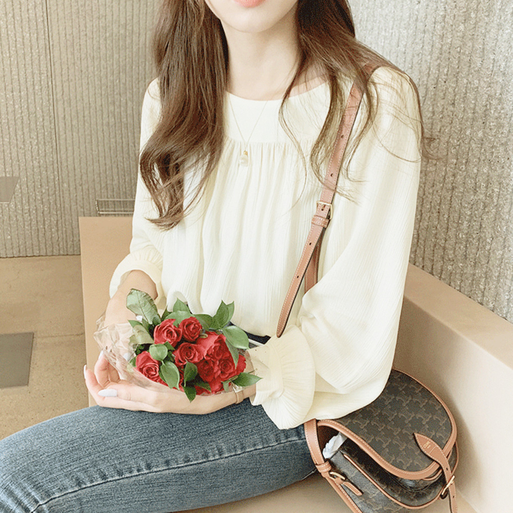 https://fulmo-img-server.com/officasu/fac9a72e-5760-43b3-8bf2-6a4ff7e7e1ab.jpg