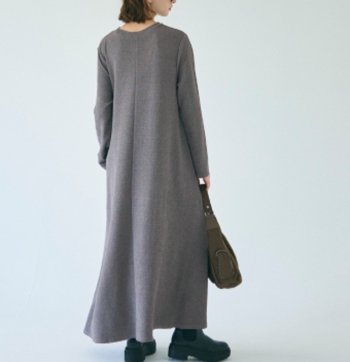 大人ワンピース ロング シンプル上質ゆったり大人ワンピース
