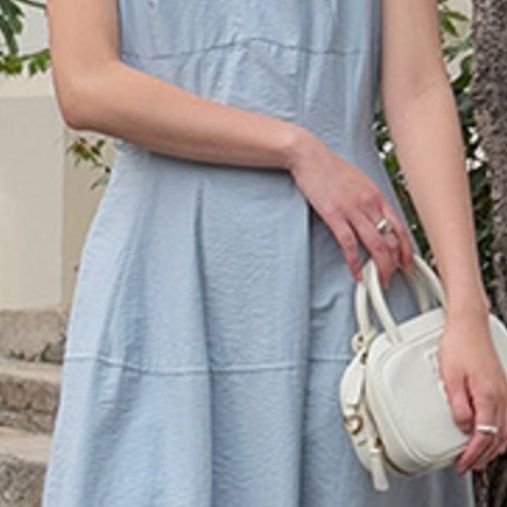 大人ワンピース ロング 優雅な佇まい ゆったりノースリーブワンピース