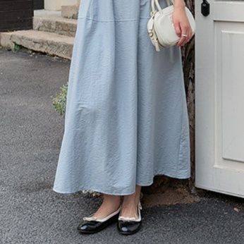 大人ワンピース ロング 優雅な佇まい ゆったりノースリーブワンピース