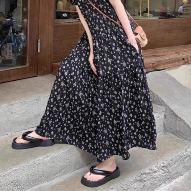 大人ワンピース ロング 小花柄ティアードロングワンピース